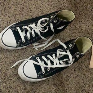 Black converse M8.5/W10.5
